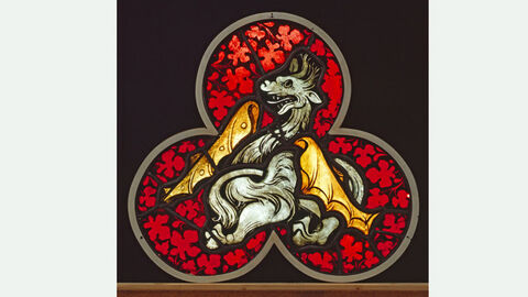 Stained glass Trefoil with dragon